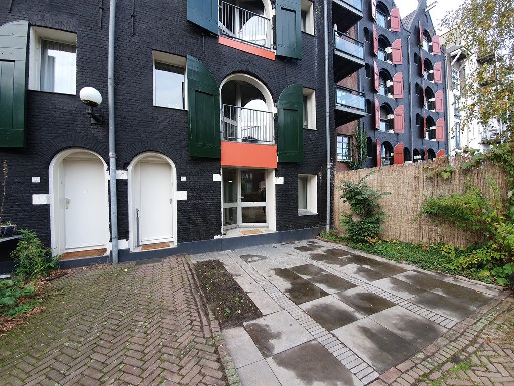 homes for rent on Nieuwe Uilenburgerstraat 13