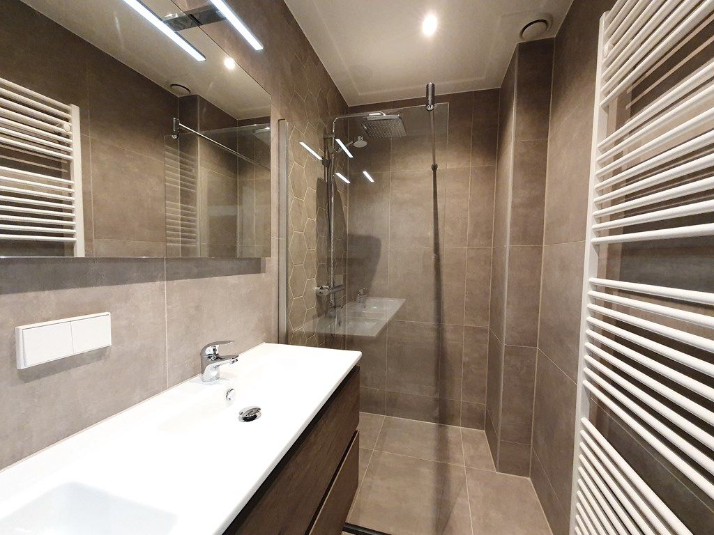 286470d5-5be6-45bd-9251-aab6f496acb1.jpg