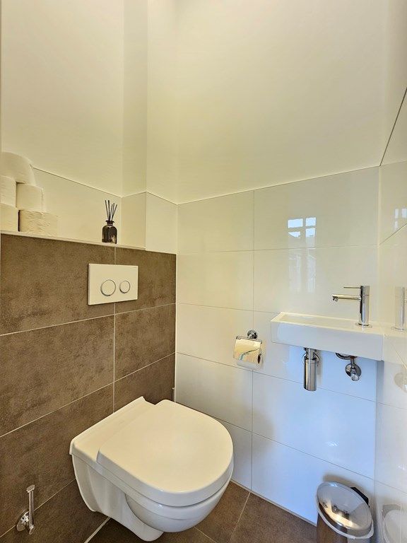 54732aaf-bb28-4d86-84df-ffd4073377e0.jpg