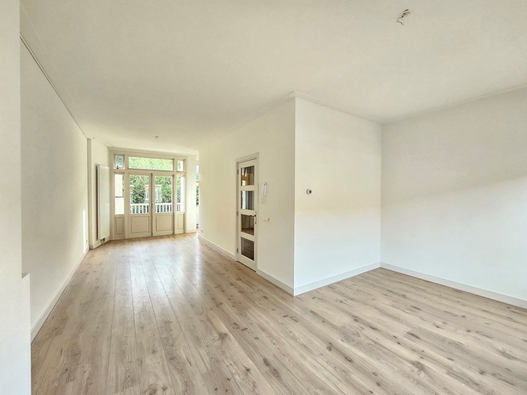 apartments for rent on Newtonstraat 19