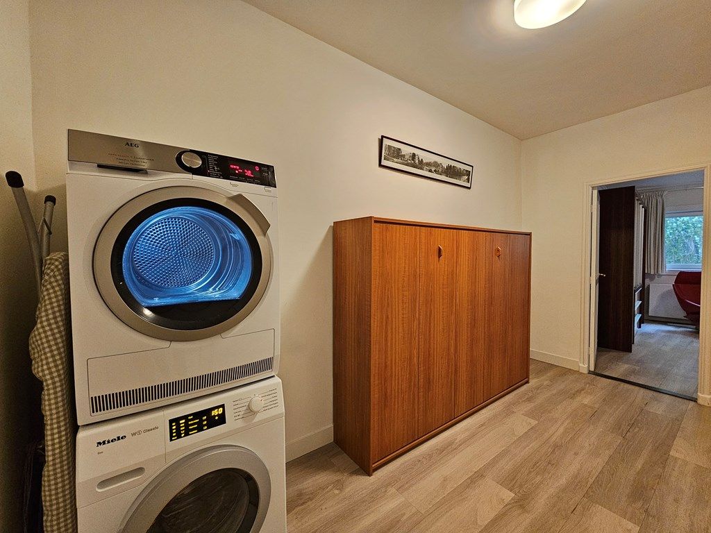 818a252e-9ca9-4bd1-bb01-78a53d2755ba.jpg