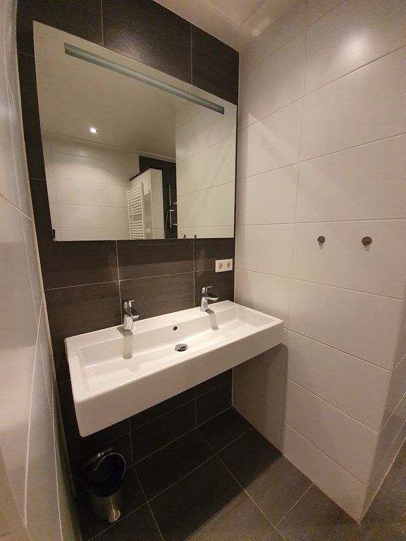 95843581-b0b1-4e42-bc78-eba93f6df420.jpg